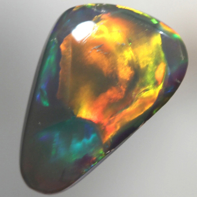 SOLID BLACK OPAL Very bright large rolling flashes SEE VIDEO